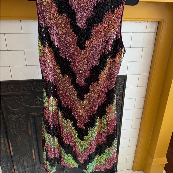 Brand new with tags sequin dress - Picture 4 of 7